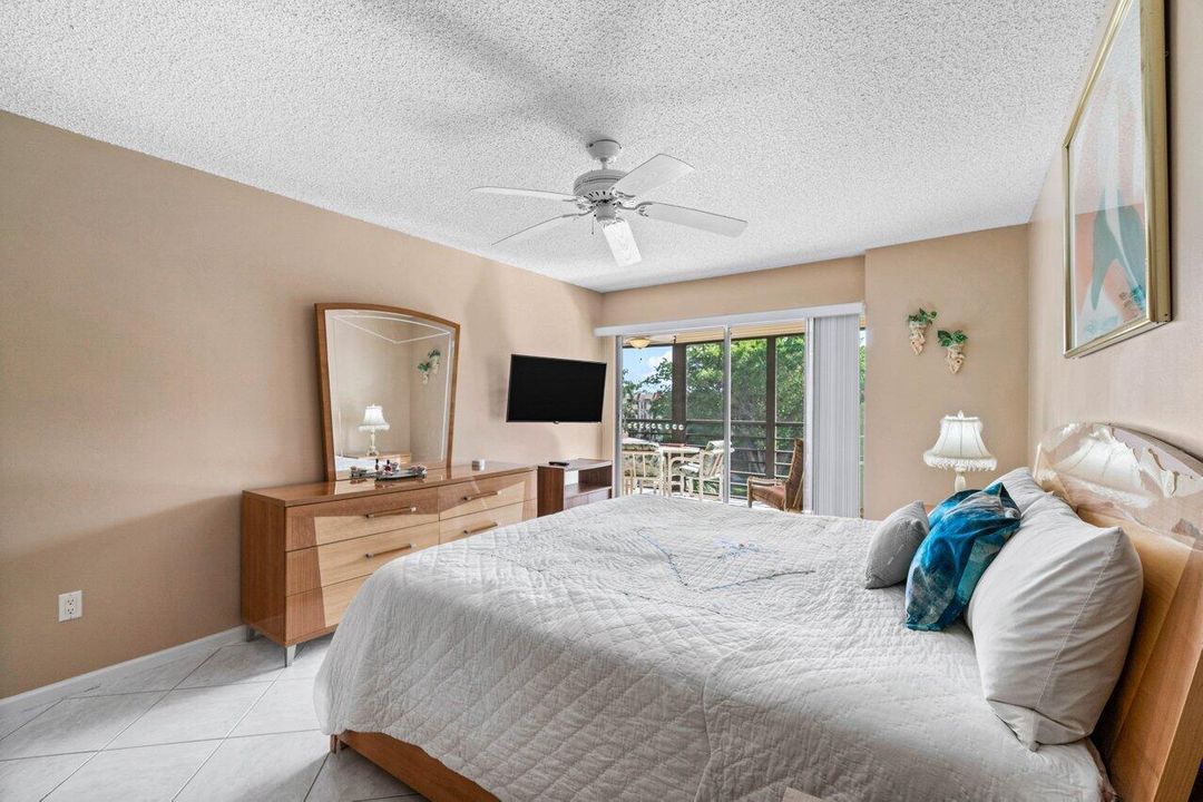 017-23345CarolwoodLane-BocaRaton-FL-3342