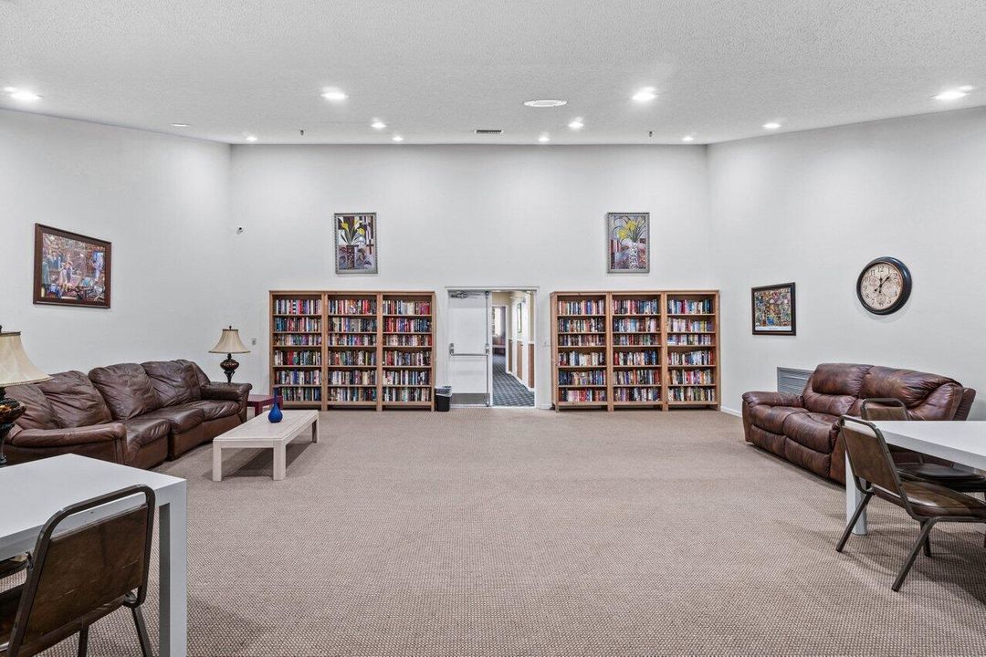 037-23345CarolwoodLane-BocaRaton-FL-3342