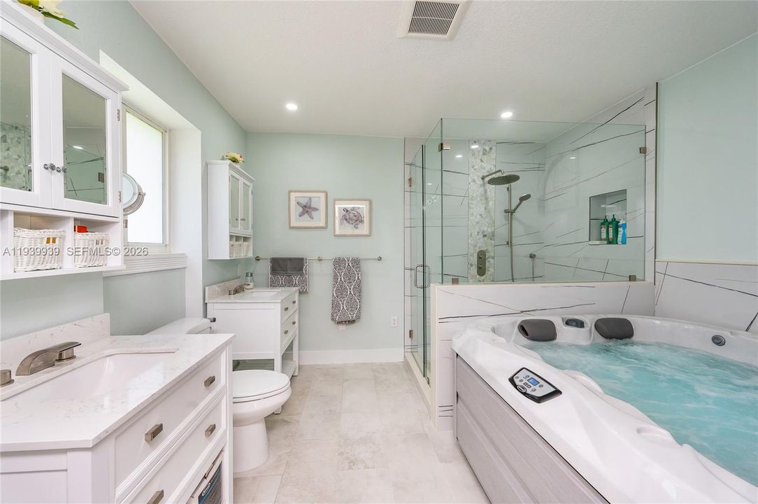 For Sale: $2,695,000 (7 beds, 4 baths, 5758 Square Feet)