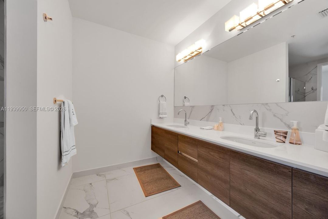 En Renta: $22,000 (4 camas, 4 baños, 3194 Pies cuadrados)