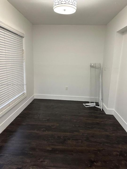 En Renta: $3,300 (4 camas, 2 baños, 2201 Pies cuadrados)