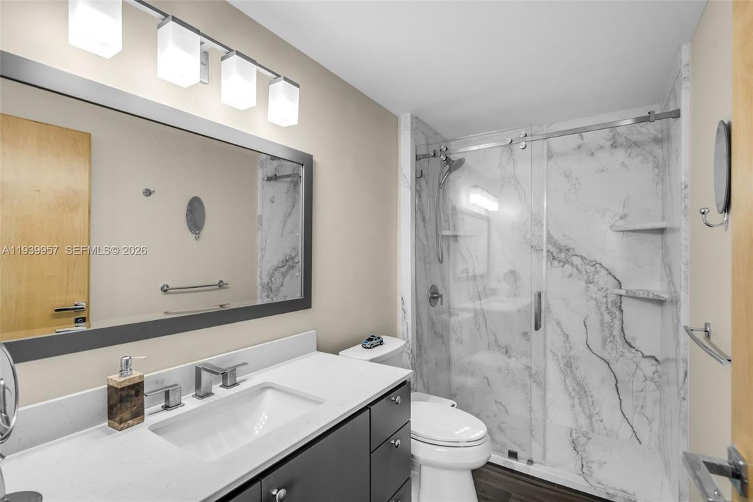 En Renta: $30,000 (3 camas, 3 baños, 2320 Pies cuadrados)