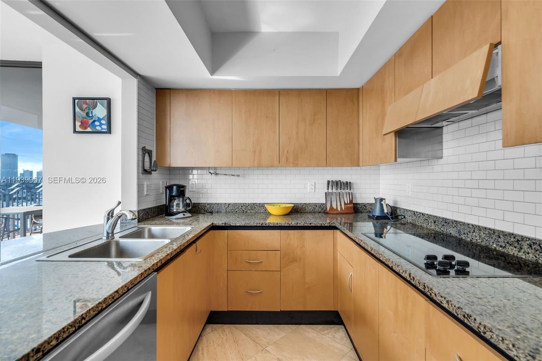 En Renta: $30,000 (3 camas, 3 baños, 2320 Pies cuadrados)