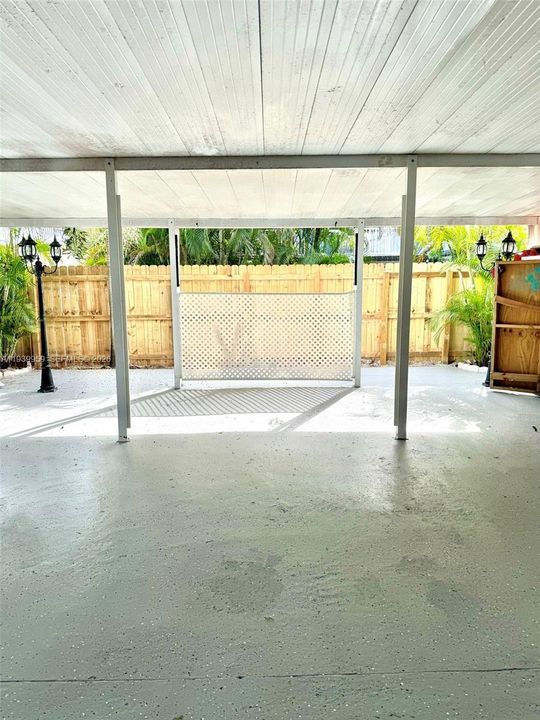 出租: $2,500 (2 贝兹, 1 浴室, 1010 平方英尺)