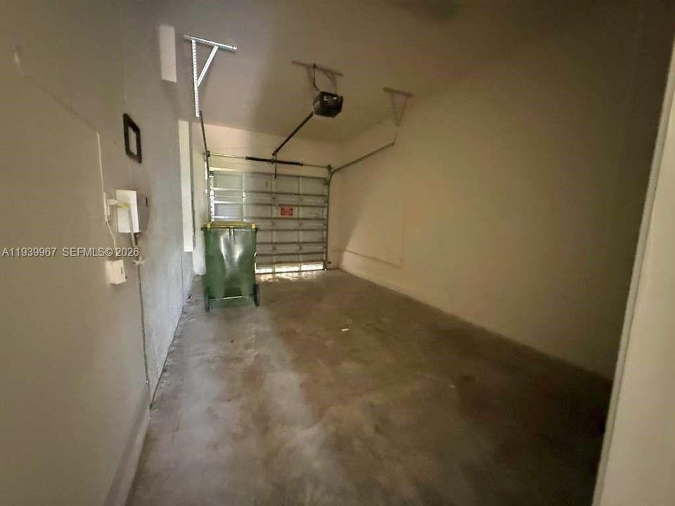 В аренду: $2,475 (3 спален, 2 ванн, 1407 Квадратных фут)