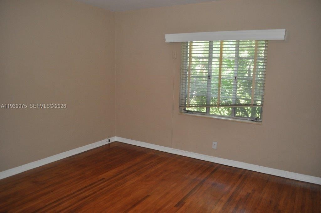 For Rent: $4,500 (2 beds, 2 baths, 1800 Square Feet)