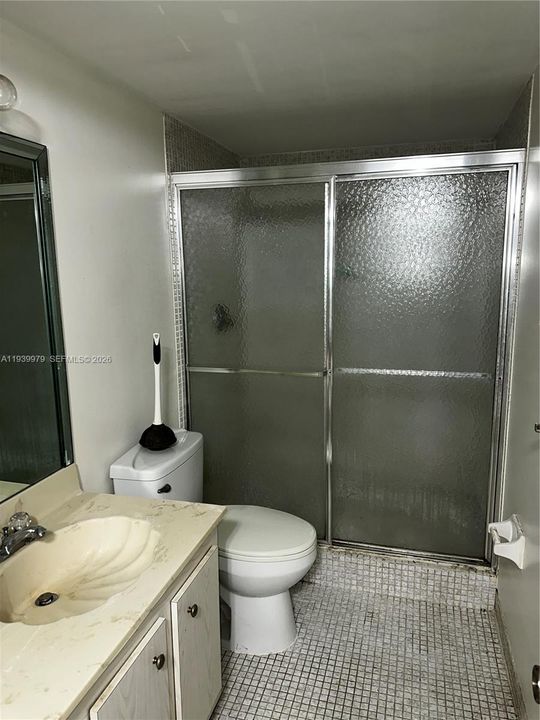 For Sale: $385,000 (2 beds, 2 baths, 1270 Square Feet)