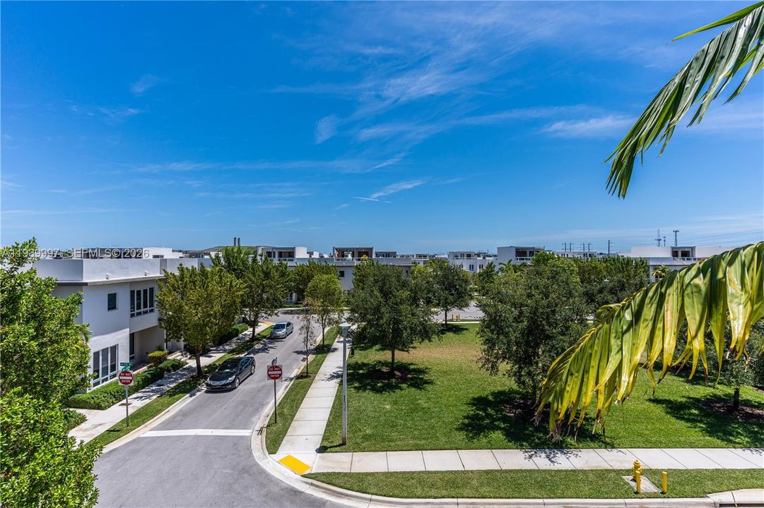 For Rent: $5,500 (4 beds, 3 baths, 2599 Square Feet)