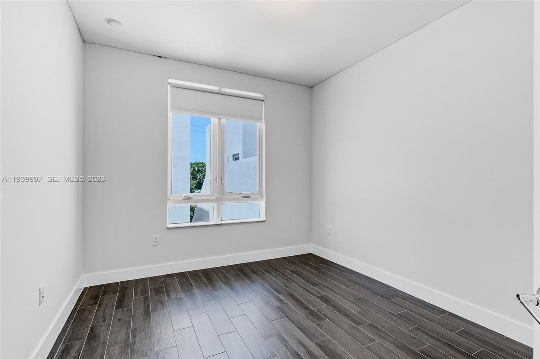 For Rent: $5,500 (4 beds, 3 baths, 2599 Square Feet)