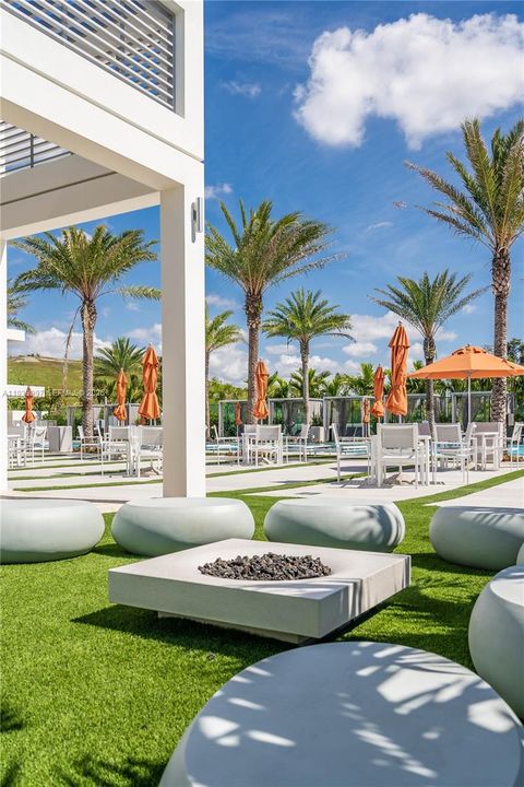 For Rent: $5,500 (4 beds, 3 baths, 2599 Square Feet)