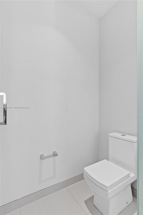 For Rent: $5,500 (4 beds, 3 baths, 2599 Square Feet)