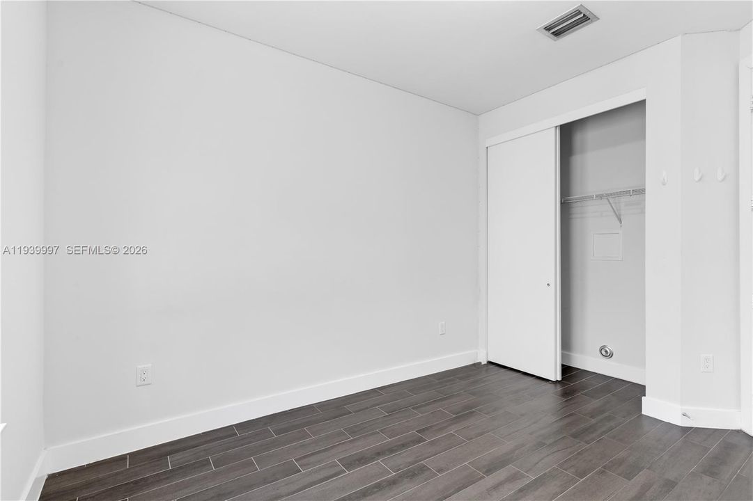 For Rent: $5,500 (4 beds, 3 baths, 2599 Square Feet)