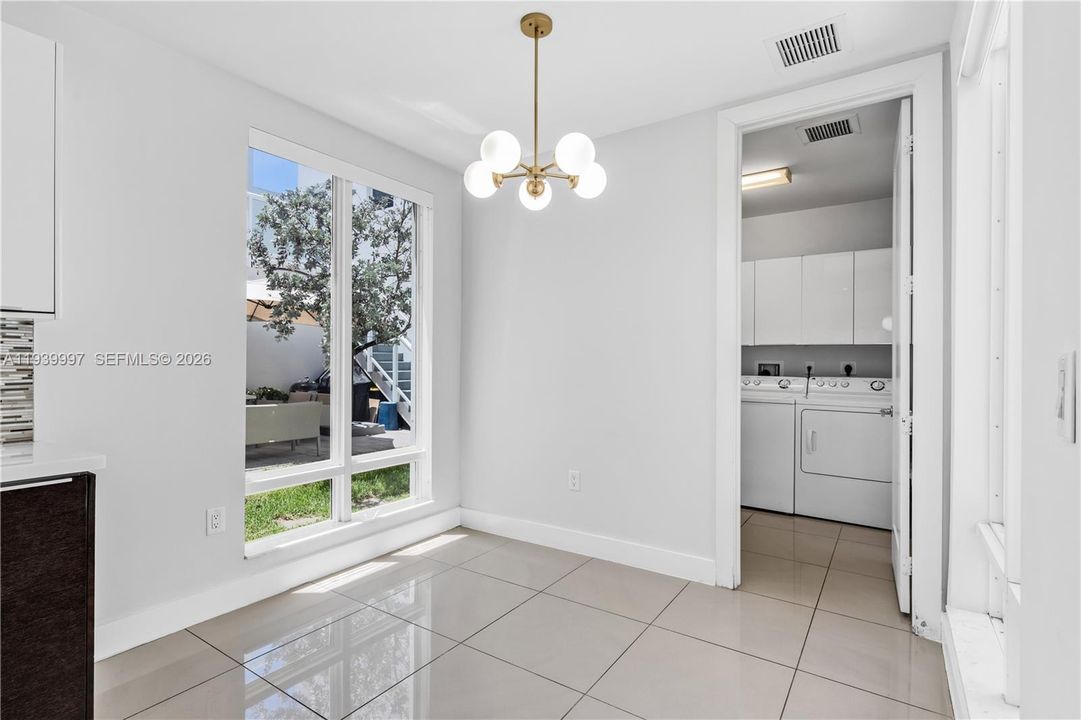 For Rent: $5,500 (4 beds, 3 baths, 2599 Square Feet)