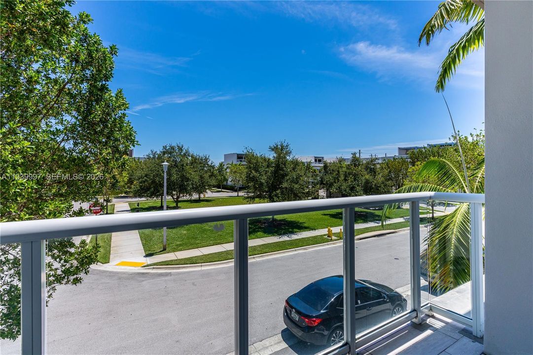 For Rent: $5,500 (4 beds, 3 baths, 2599 Square Feet)