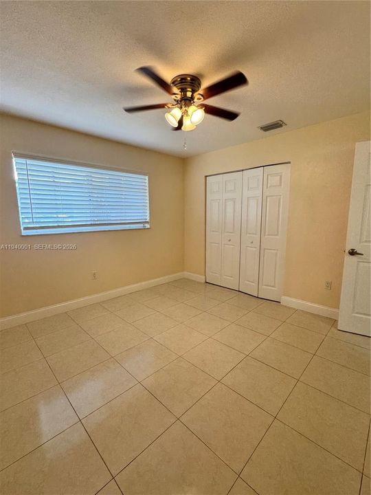 For Rent: $2,600 (2 beds, 2 baths, 1200 Square Feet)