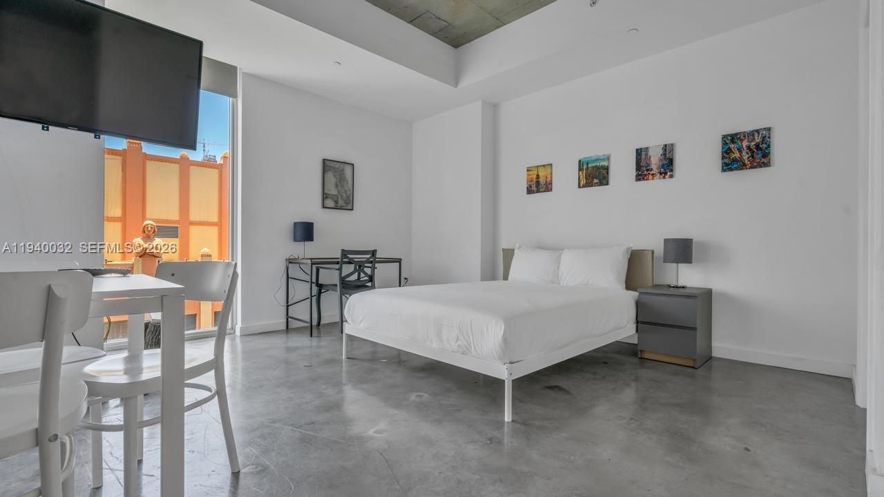 For Rent: $2,600 (1 beds, 1 baths, 533 Square Feet)