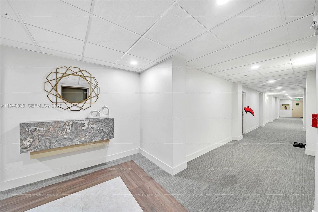 For Rent: $2,750 (2 beds, 2 baths, 1100 Square Feet)