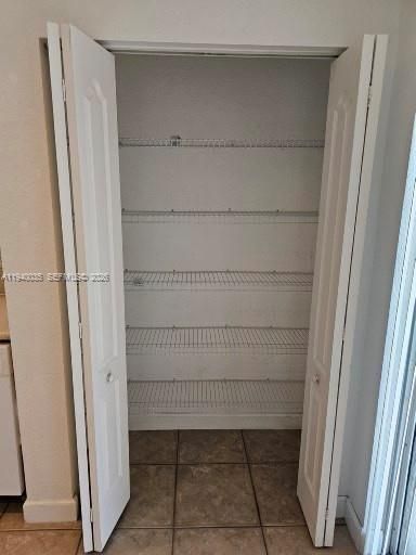 For Rent: $2,850 (3 beds, 2 baths, 1610 Square Feet)