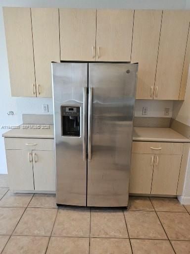 For Rent: $2,850 (3 beds, 2 baths, 1610 Square Feet)