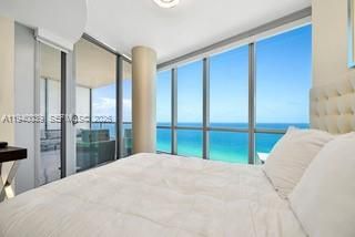 出租: $7,200 (1 贝兹, 1 浴室, 858 平方英尺)