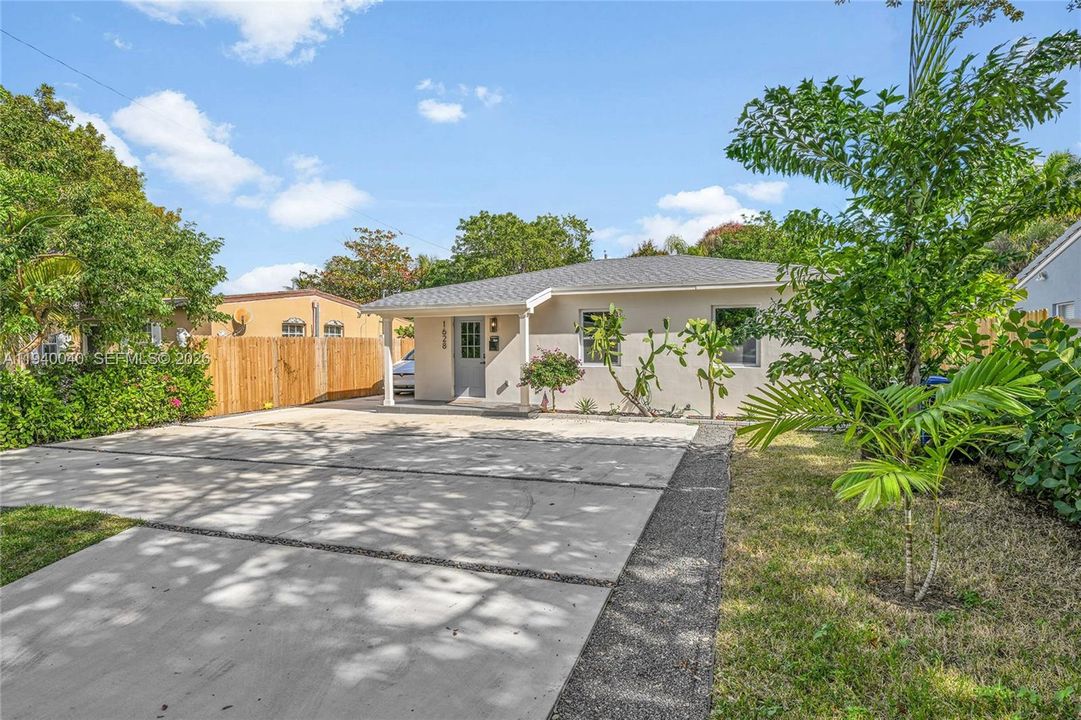 На продажу: $725,000 (0 спален, 0 ванн, 1552 Квадратных фут)