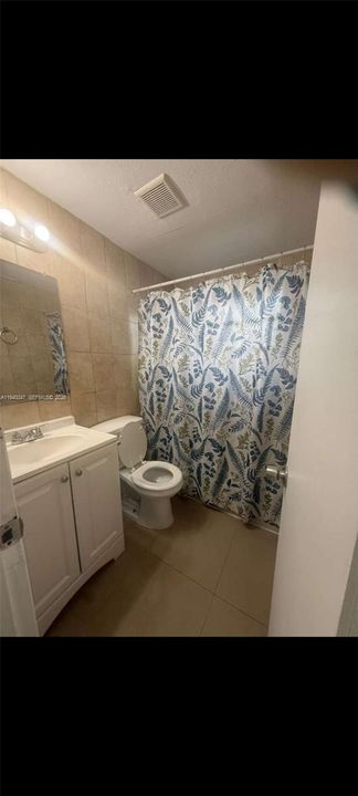 合同活跃: $1,850 (2 贝兹, 1 浴室, 550 平方英尺)