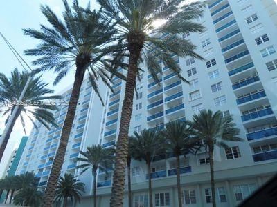 В аренду: $2,550 (1 спален, 1 ванн, 910 Квадратных фут)