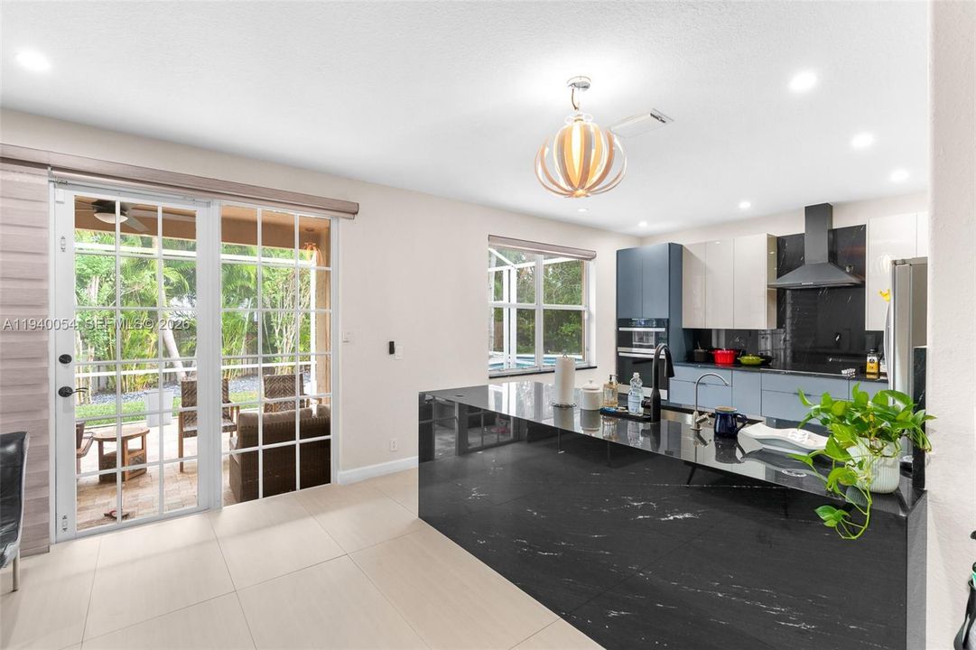 For Sale: $840,000 (4 beds, 2 baths, 2556 Square Feet)