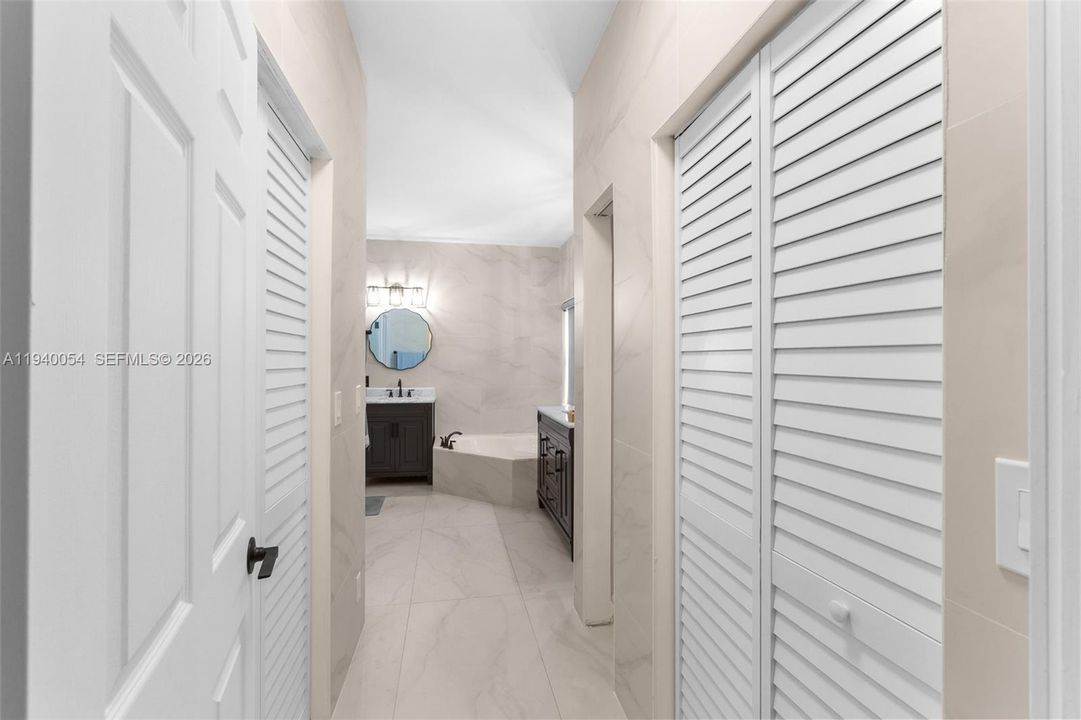 For Sale: $840,000 (4 beds, 2 baths, 2556 Square Feet)