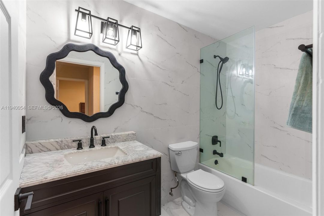 For Sale: $840,000 (4 beds, 2 baths, 2556 Square Feet)