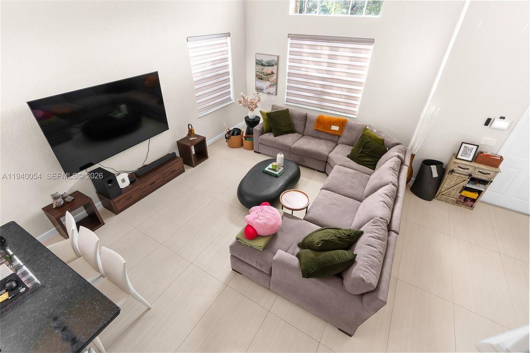 For Sale: $840,000 (4 beds, 2 baths, 2556 Square Feet)