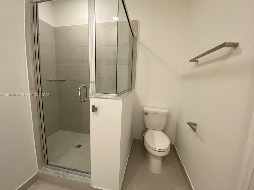 出租: $3,699 (4 贝兹, 2 浴室, 1828 平方英尺)