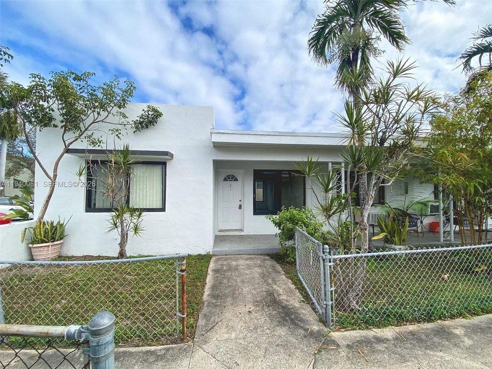 For Rent: $2,450 (1 beds, 1 baths, 0 Square Feet)