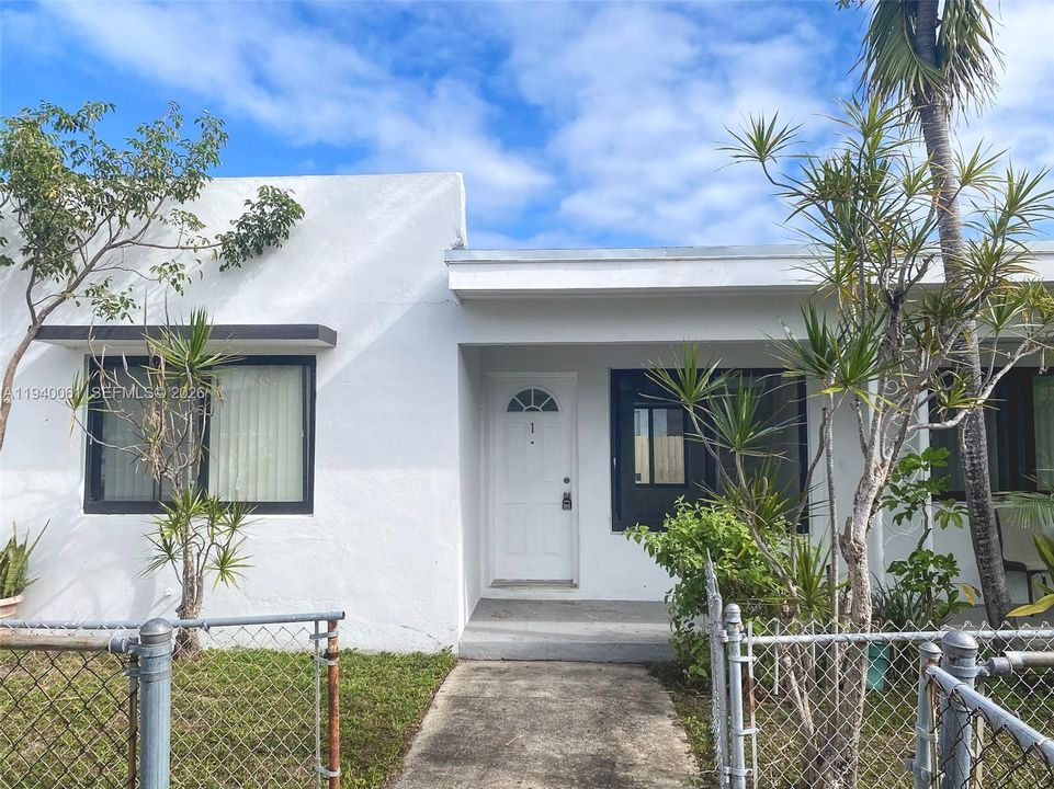 For Rent: $2,450 (1 beds, 1 baths, 0 Square Feet)