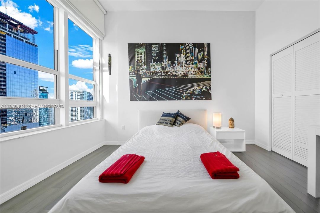 For Rent: $3,100 (1 beds, 1 baths, 639 Square Feet)