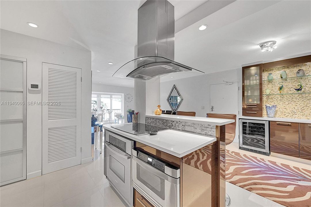 В аренду: $2,200 (1 спален, 2 ванн, 1200 Квадратных фут)