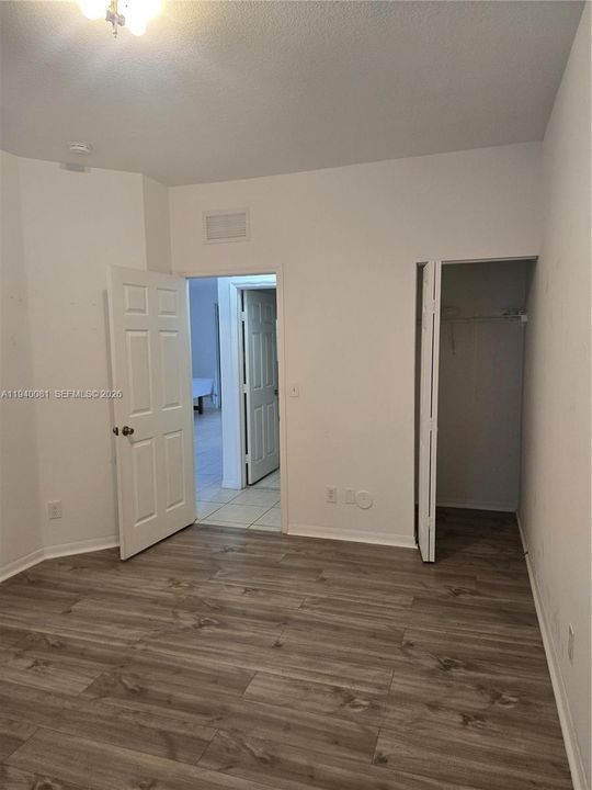 For Sale: $399,000 (4 beds, 3 baths, 1618 Square Feet)