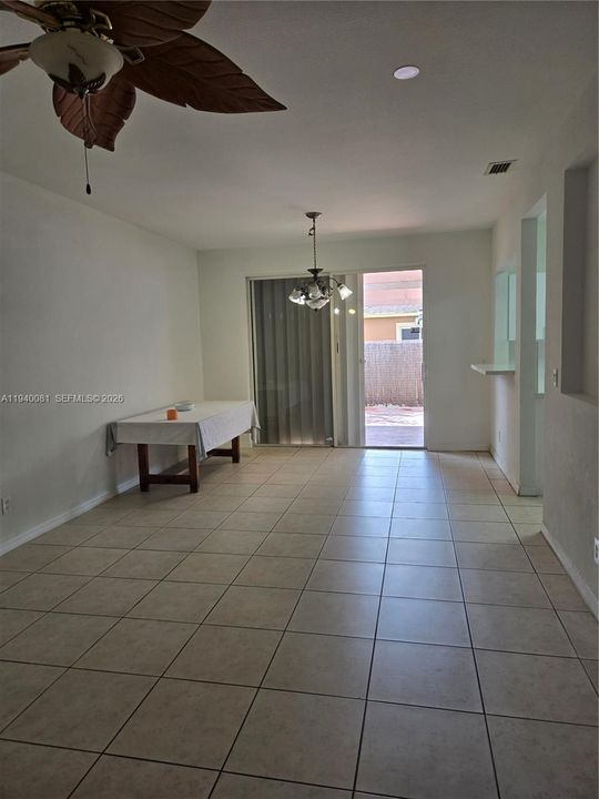 For Sale: $399,000 (4 beds, 3 baths, 1618 Square Feet)