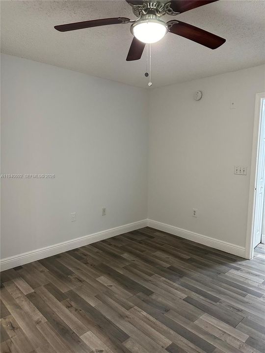 出租: $1,850 (1 贝兹, 1 浴室, 742 平方英尺)