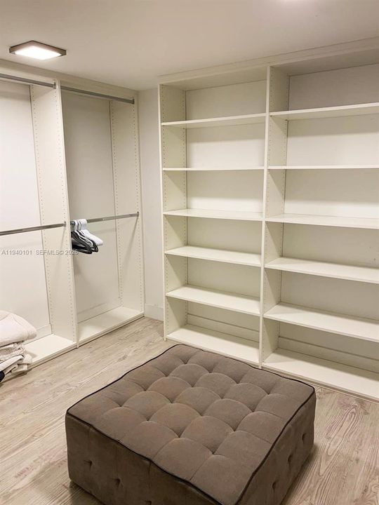 For Rent: $6,250 (2 beds, 3 baths, 1553 Square Feet)