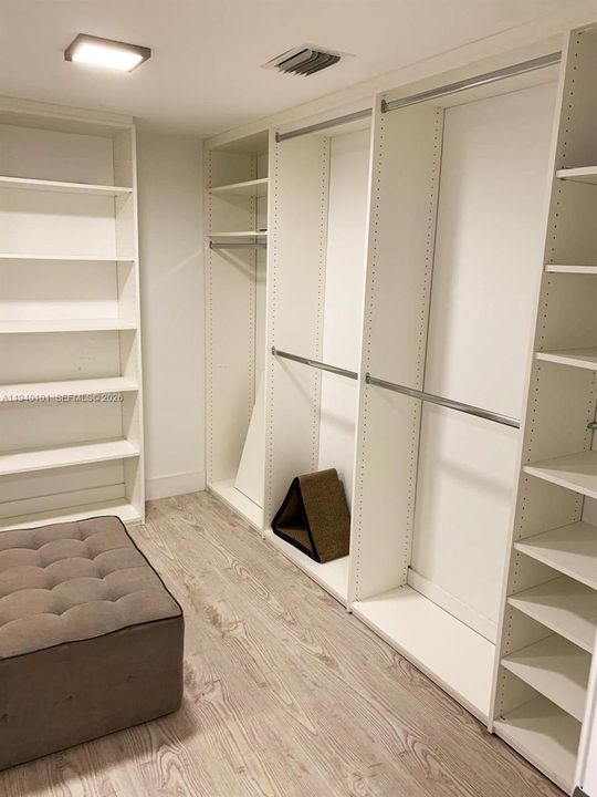 For Rent: $6,250 (2 beds, 3 baths, 1553 Square Feet)