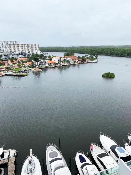 For Rent: $6,250 (2 beds, 3 baths, 1553 Square Feet)