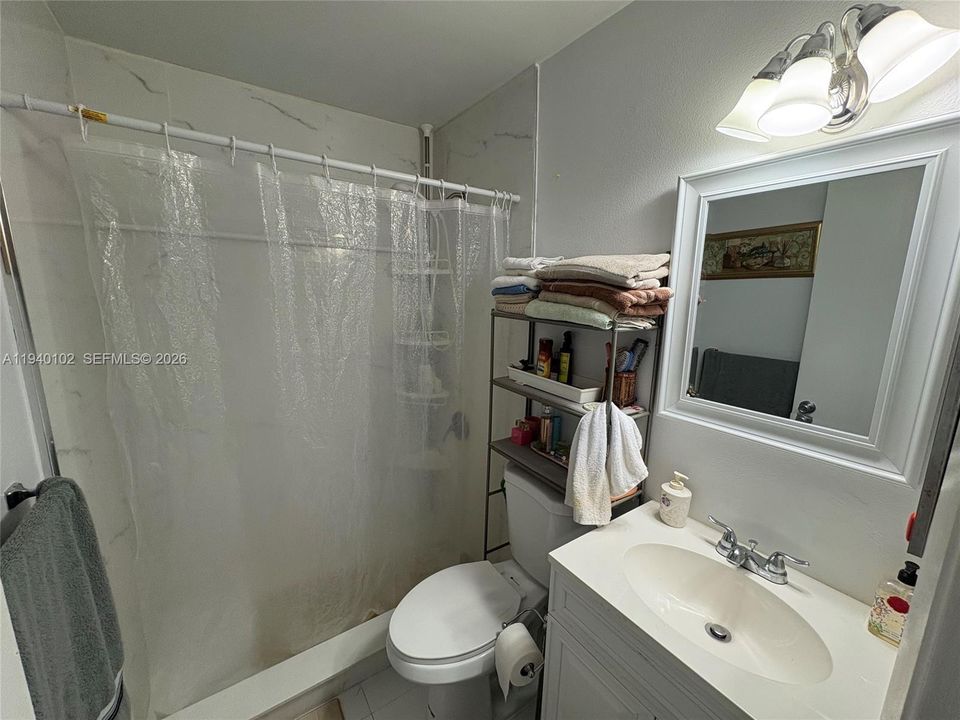 For Sale: $84,900 (1 beds, 1 baths, 590 Square Feet)