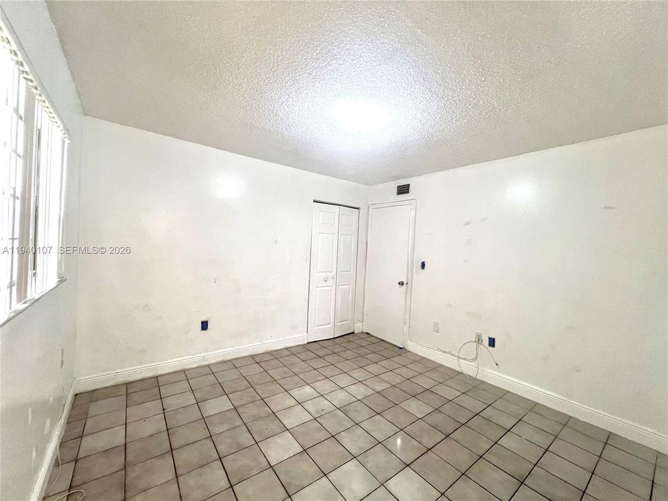 En Renta: $1,900 (2 camas, 1 baños, 777 Pies cuadrados)