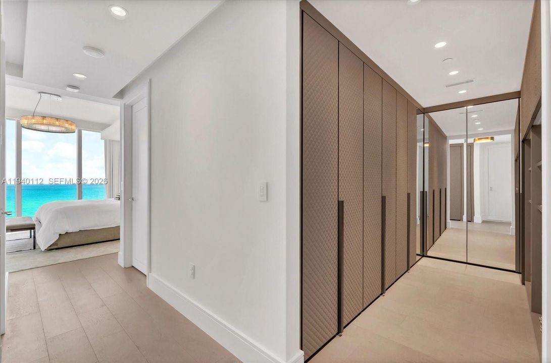 For Sale: $10,600,000 (4 beds, 5 baths, 3854 Square Feet)