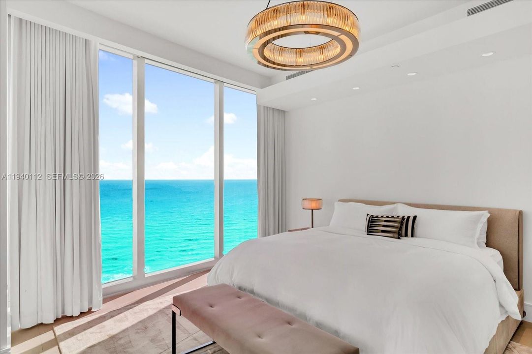 For Sale: $10,600,000 (4 beds, 5 baths, 3854 Square Feet)