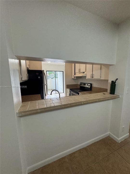 En Renta: $1,800 (2 camas, 2 baños, 970 Pies cuadrados)