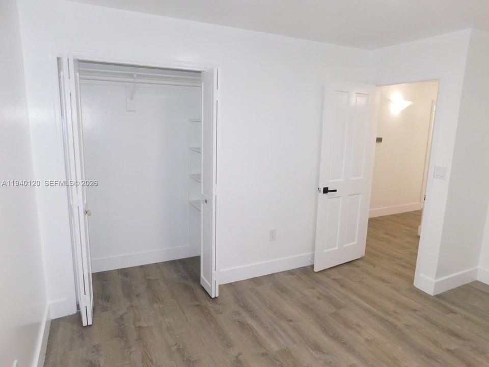 出租: $4,200 (4 贝兹, 2 浴室, 2583 平方英尺)