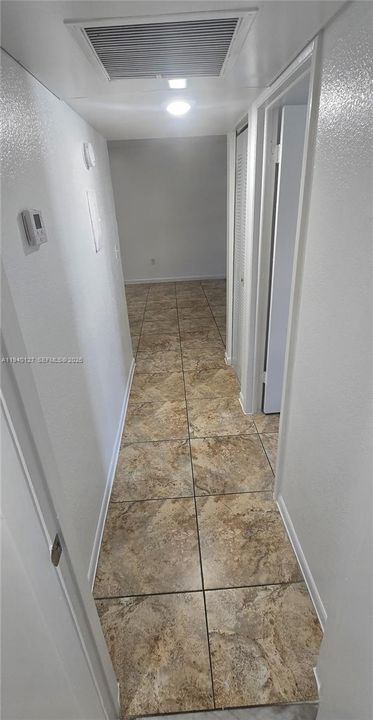 В аренду: $1,600 (1 спален, 1 ванн, 434568 Квадратных фут)