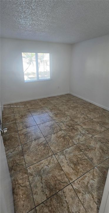 В аренду: $1,600 (1 спален, 1 ванн, 434568 Квадратных фут)